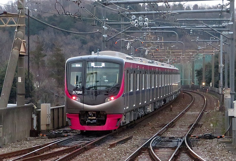 No1112 京王 5000系増備車5036F 就役: 京王線 井の頭線 応援歌